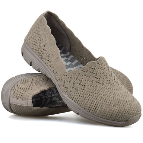 lightweight walking loafers for women.